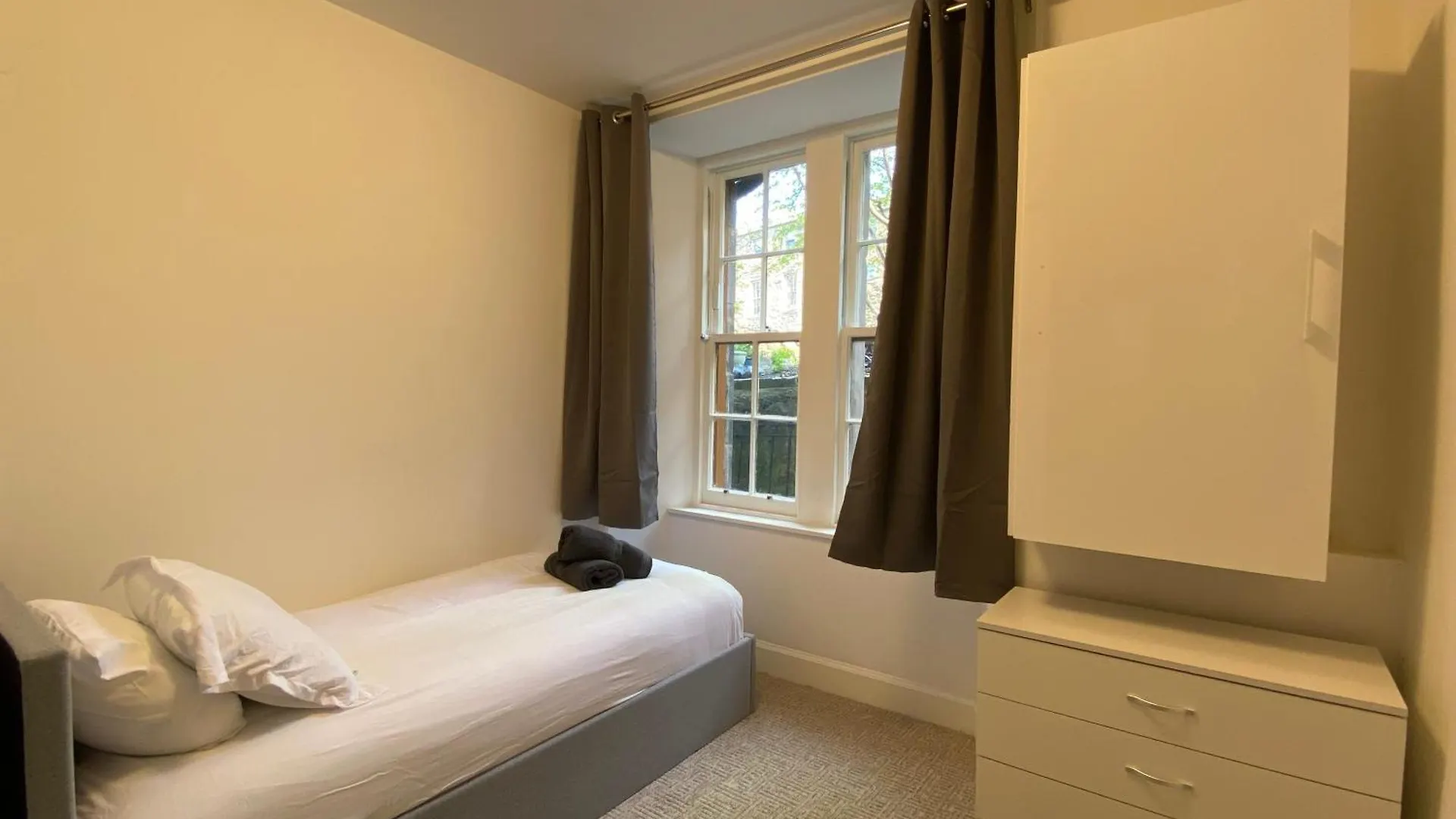 Edinburgh City Centre Oasis Daire